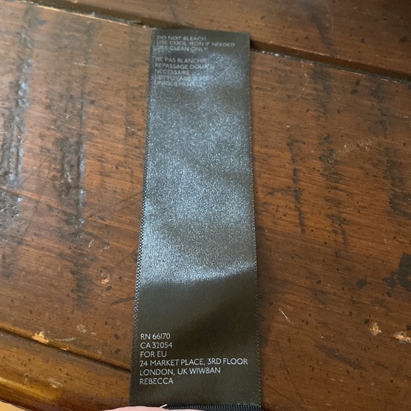 Saylor Velvet Romper - Picture 11 of 12